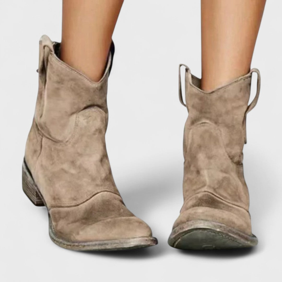 Carlotta - Botines Western Elegantes